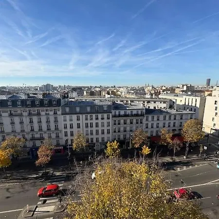 Apartment Sous Le Toits De *